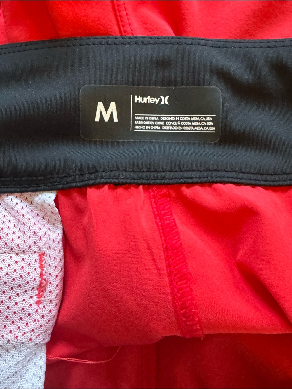 Hurley Phantom 2.5” boardshorts.  Medium EUC - Picture 8 of 11